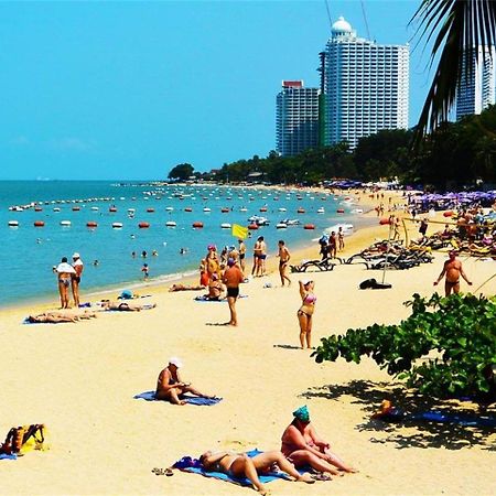 The Base Pattaya Condo Exterior photo